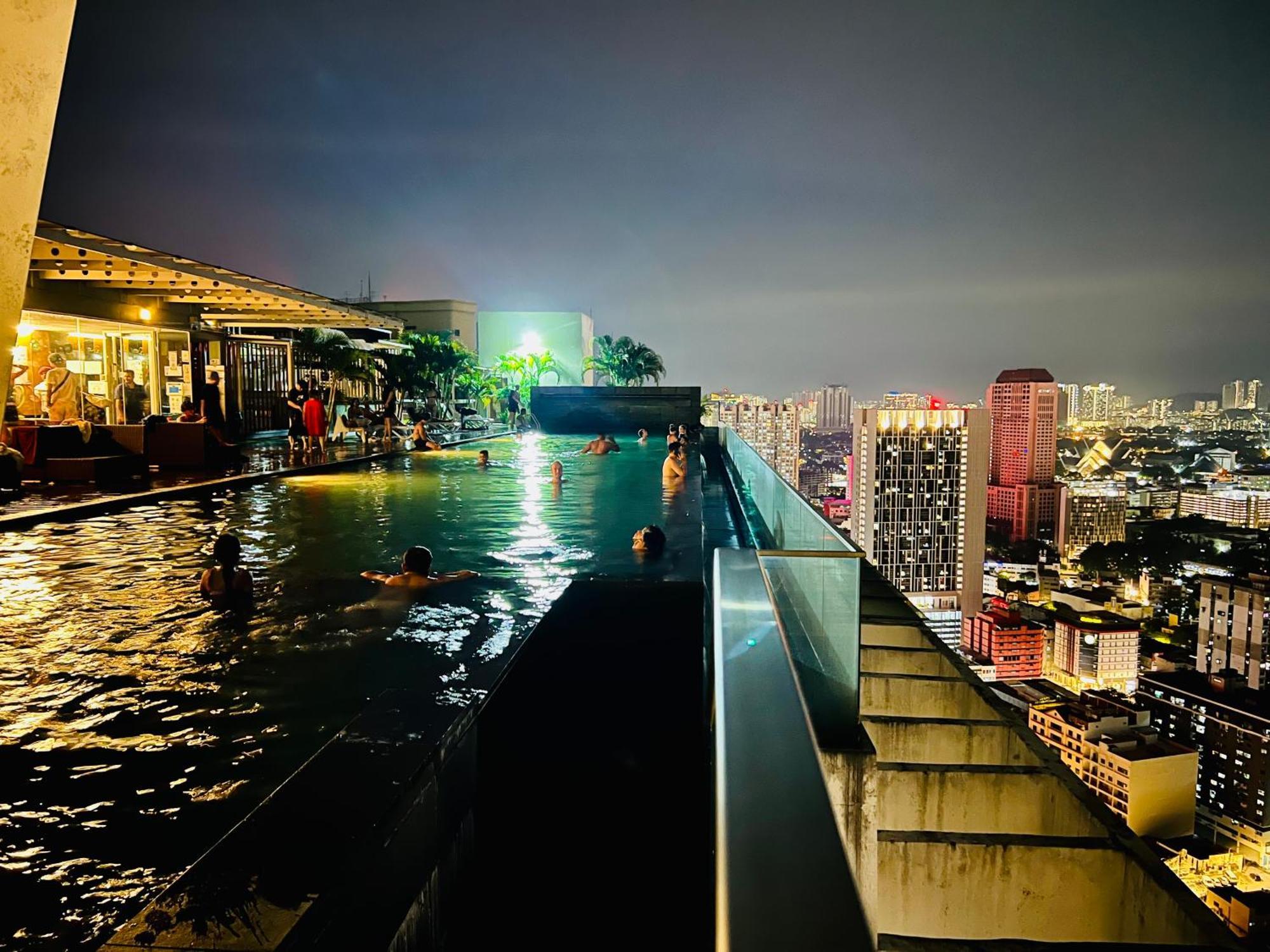 Regalia Suites & Residence By Enjoy Your Stay กัวลาลัมเปอร์ ภายนอก รูปภาพ