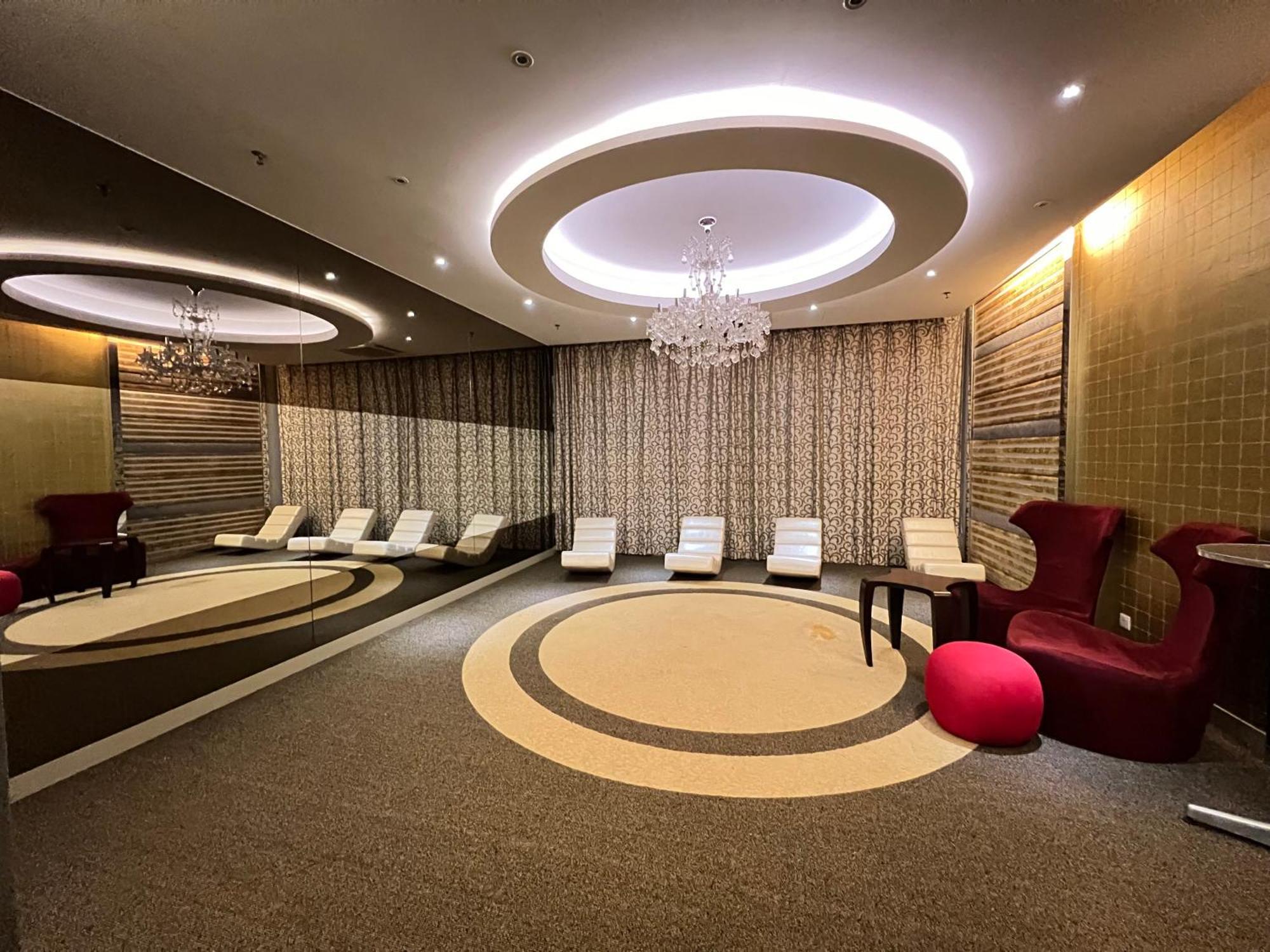 Regalia Suites & Residence By Enjoy Your Stay กัวลาลัมเปอร์ ภายนอก รูปภาพ
